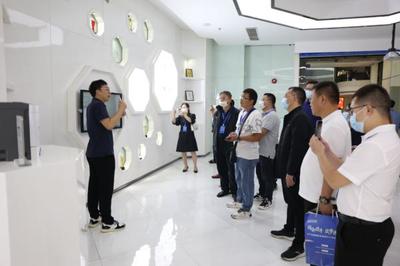 赤水市中等職業(yè)學(xué)校60名學(xué)子赴珠海企業(yè)開(kāi)啟學(xué)習(xí)旅程